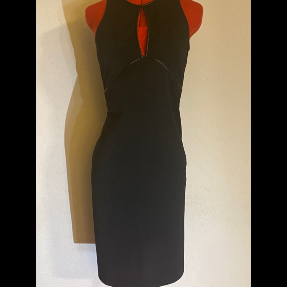 Kenneth Cole black gorgeous pencil dress Sz M